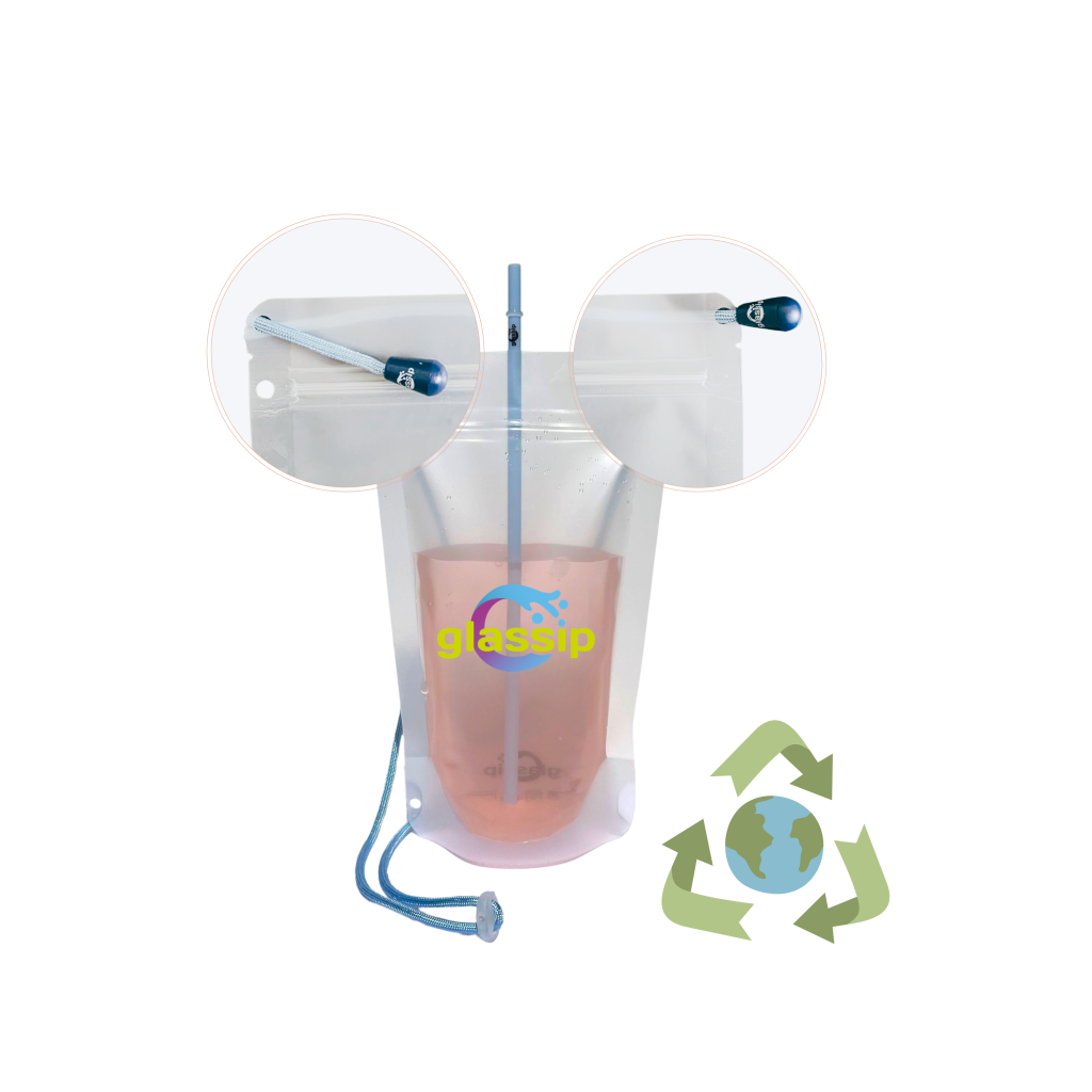 Glassip para grandes eventos con componentes reciclables y muesca de apertura para facilitar la separación manual